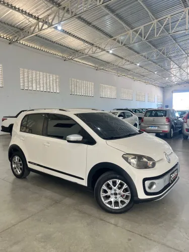 Volkswagen Up! Cross 1.0 TSI Total Flex 12V 5P 2016