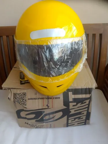 CAPACETE PRO TORK, AMARELO, NÚMERO 60, NOVO