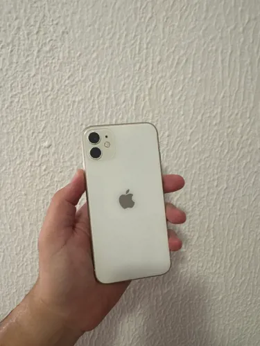 iPhone 11 64GB