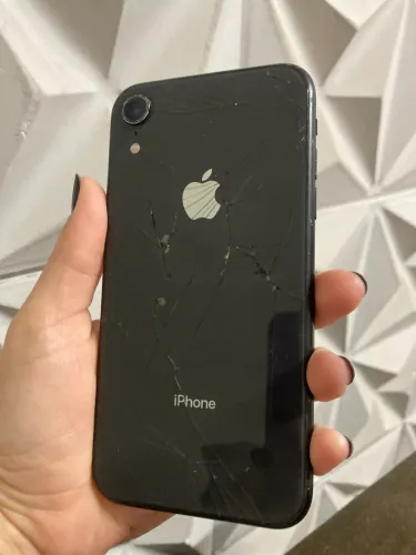 iPhone XR