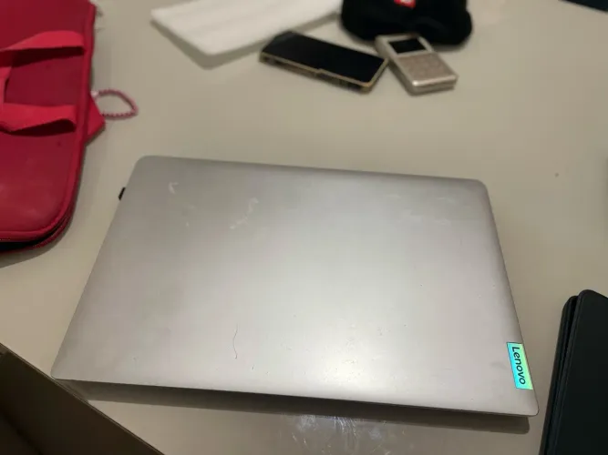 Notebook Lenovo Intel Core i3 ? 4GB RAM | 128GB