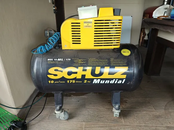 Compressor Schulz 175L 10pes