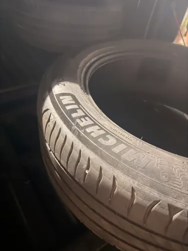 PNEUS ARO 17 da Montana
