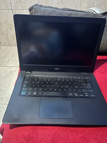 Vendo esse notebook marca Dell preto