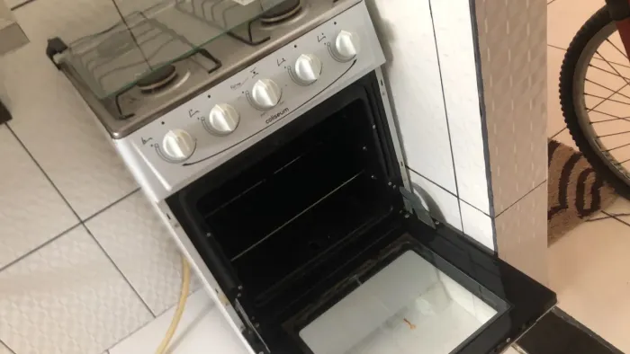 Vendo fogão usado conservado