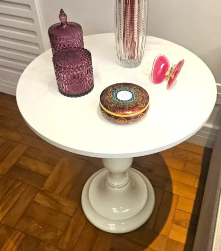 Mesa de Canto Madeira Maciça Clássica Laca