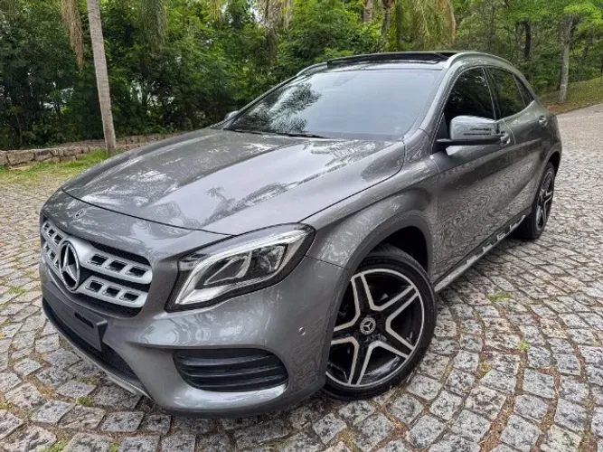 Mercedes-Benz GLA 250 Sport 2.0 TB 16V 4X2 211cv Aut. 2018