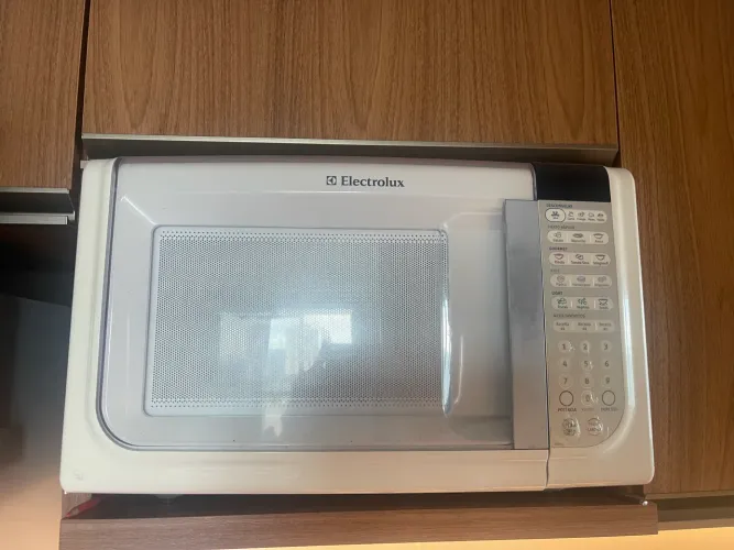 Microondas funcionando perfeitamente