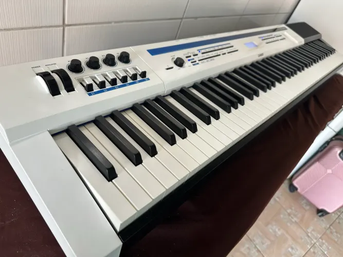 Piano Privia Px5s
