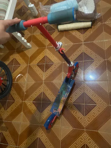 Patinete infantil hot wheels com 2 rodas novo