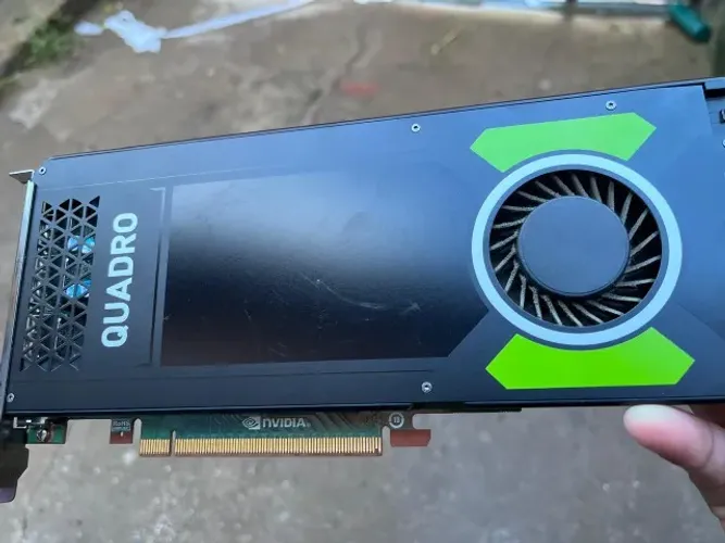 placa de video quadro m4000