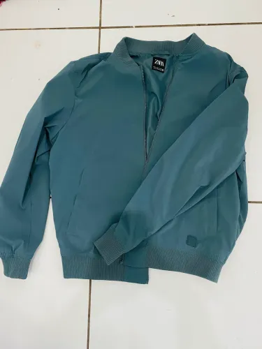 Vende-se jaqueta da zara G