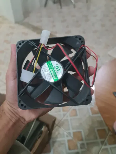 Fan Cooler Ventilador 12cm 12x12 Conexión 2 Molex Pc Case