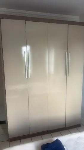 Guarda roupa