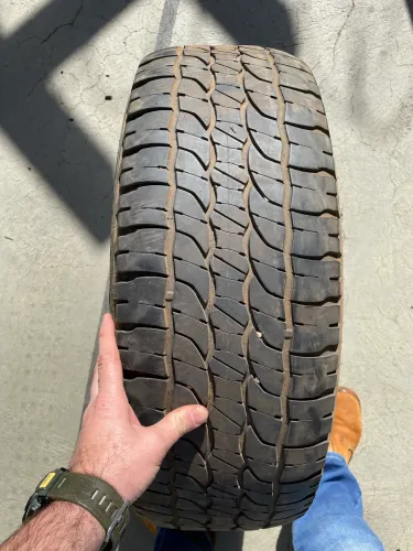 Pneu Michelin LTX FORCE 265/70 R16