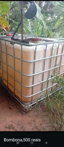 Bombona container,