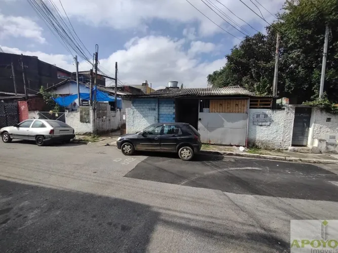 Vila Prél terreno plano de 900m² zoneamento zeu