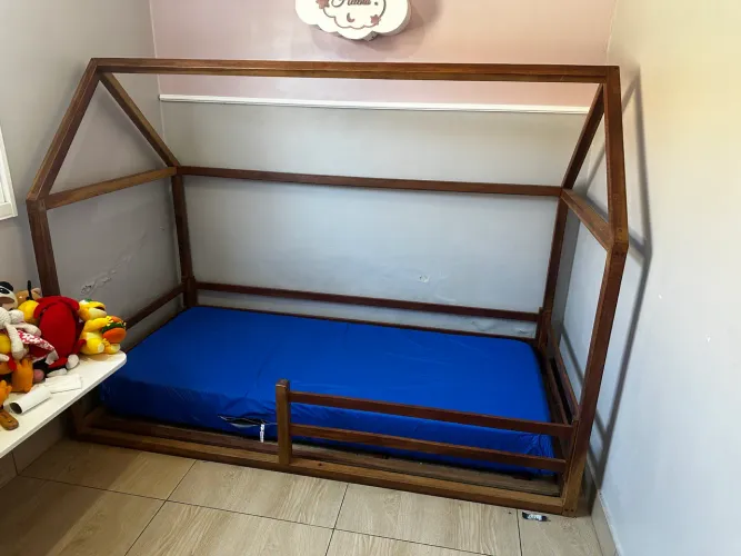 Cama montessoriana madeira maciça (não acompanha colchão)