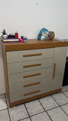 Cômoda nova