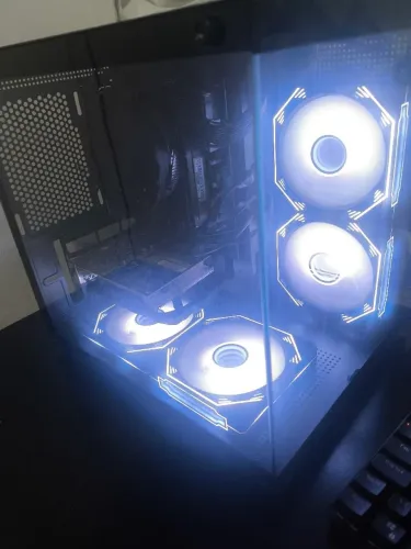 Pc gamer em bom estado usado !