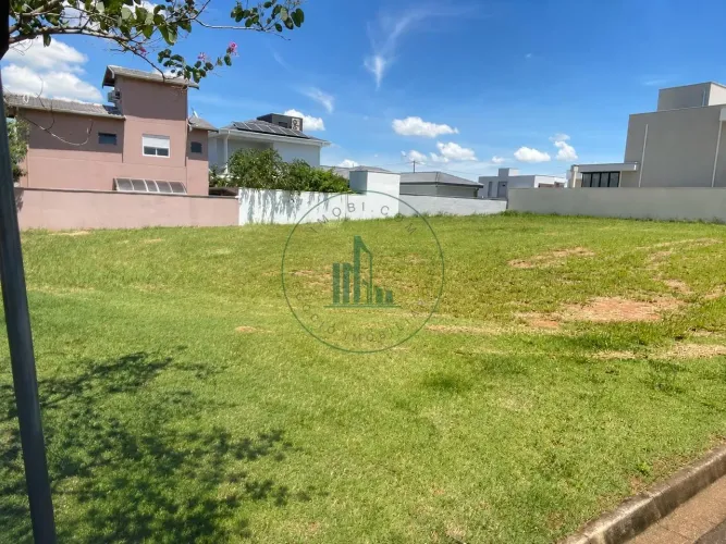 Lote / Terreno em Loteamento Cond. Residencial Quinta do Engenho - Rio das Pedras