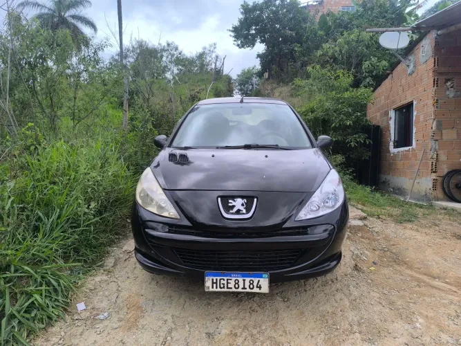 Peugeot 207 X-line 1.4 Flex 8V 3P 2011