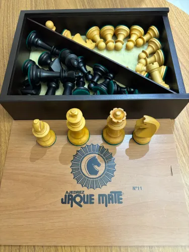 Jogo de xadrez Staunton Argentino Profissional 