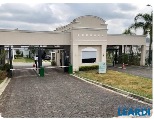 CASA EM CONDOMÍNIO - TAMBORÉ - SP