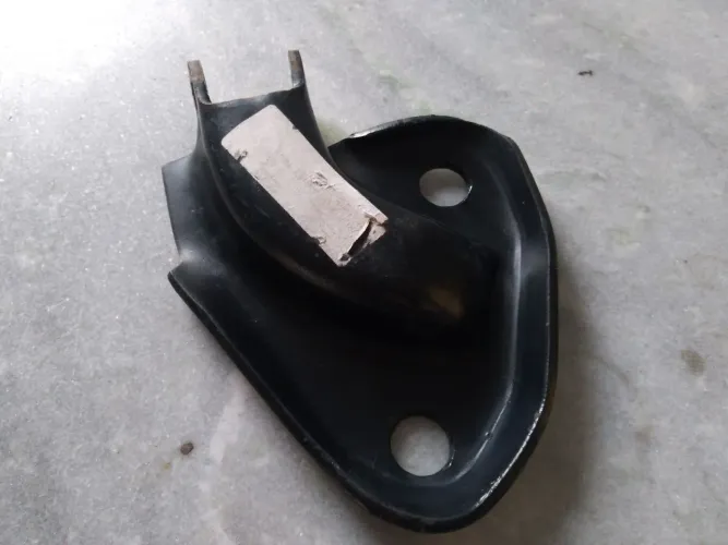Suporte amortecedor traseiro Veraneio 64 a 88