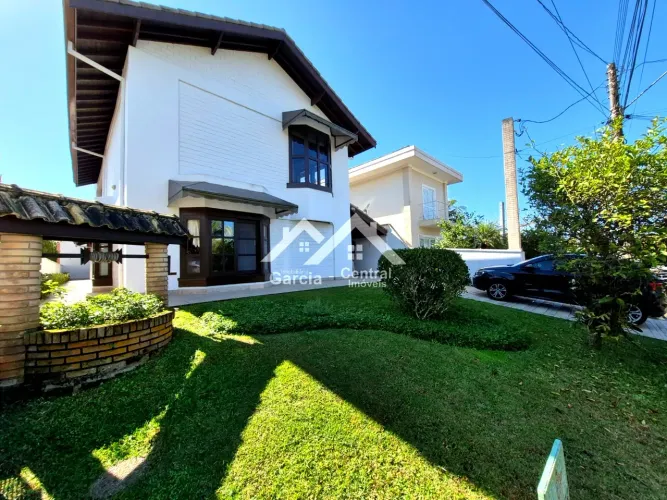 Casa em condomínio fechado em Peruíbe REF: 9169