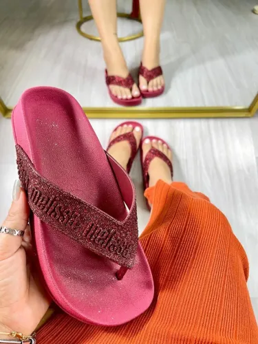 Sandália Melissa glitter ?