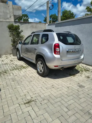 Renault Duster Dynamique 2.0 Hi-flex 16V Aut. 2013