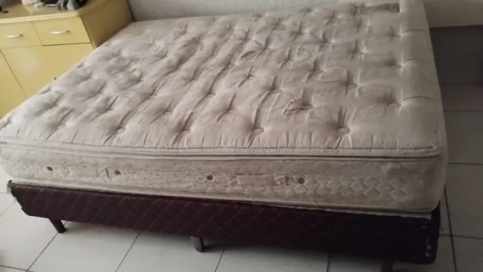 Cama box casal