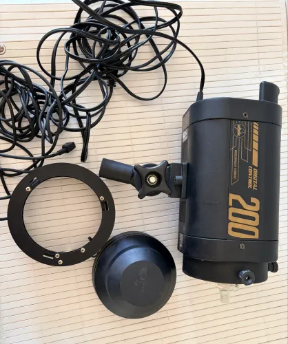 Flash Digital Control 200 Atek Bivolt Automático