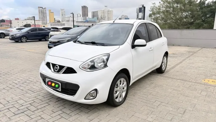 Nissan March SV 1.0 16V Flex Fuel 5P 2015