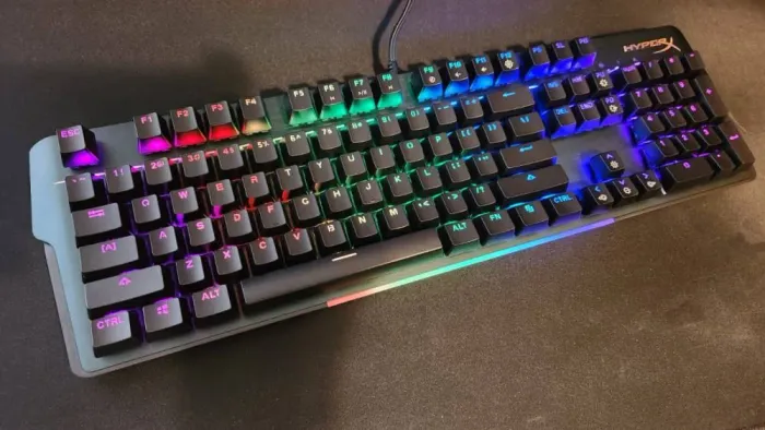 Teclado Mecânico HyperX Alloy MKW100 RGB