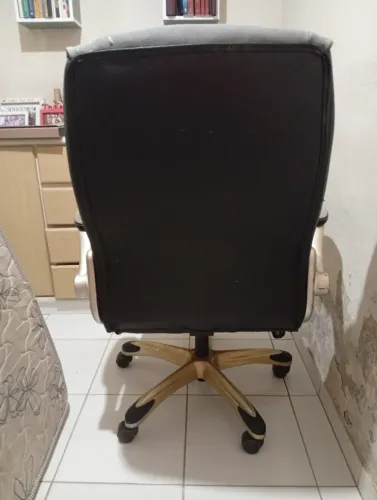Cadeira de Escritório 