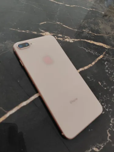 iPhone 8 plus 