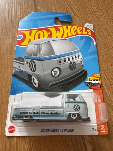 Hot Wheels - VOLKSWAGEN T2 PICKUP 
