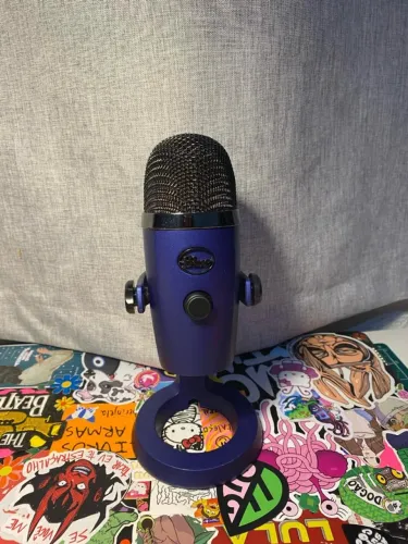 Microfone Blue Yeti Nano
