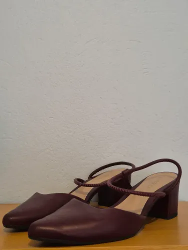 Sapato Vinho