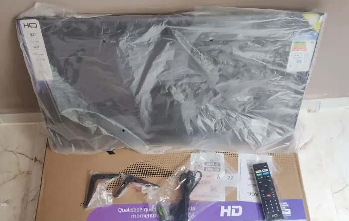 Tv 32 polegadas com tela quebrada