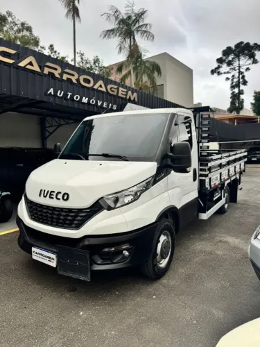 Iveco Daily Chassi 35-150 Curto 3.0 (Diesel) 2021