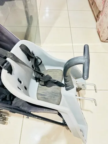 Cadeirinha de bebê pra bicicleta