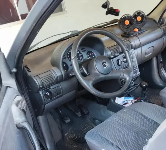 Chevrolet Corsa Super 1.0 MPFI / 2P E 4P 1998