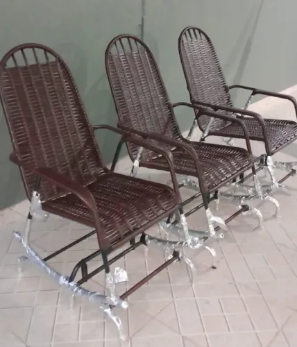Cadeiras de balanço ( macarrão)