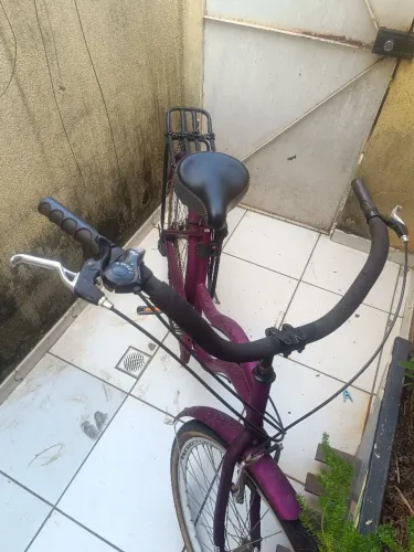 Bike praiana linda, confortável e perfeita para pedal leve no dia a dia ou lazer.