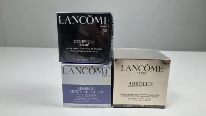 Facial Creme Luxo Cosmético SkinCare (Produto de mostruário)