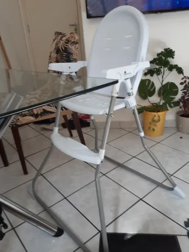 Cadeira alta  infantil, para comer a mesa
