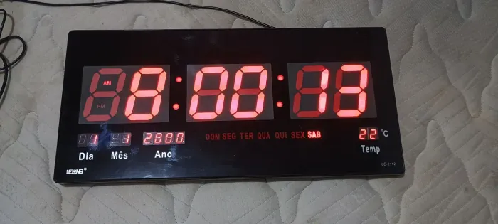 Relógio Grande Digital de parede em led